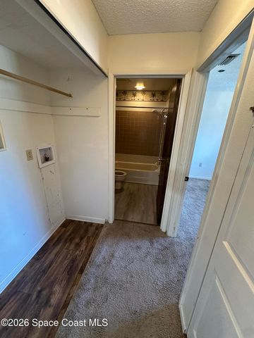 100 Canebreakers Drive 204, Cocoa, FL 32927