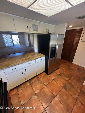 100 Canebreakers Drive 204, Cocoa, FL 32927