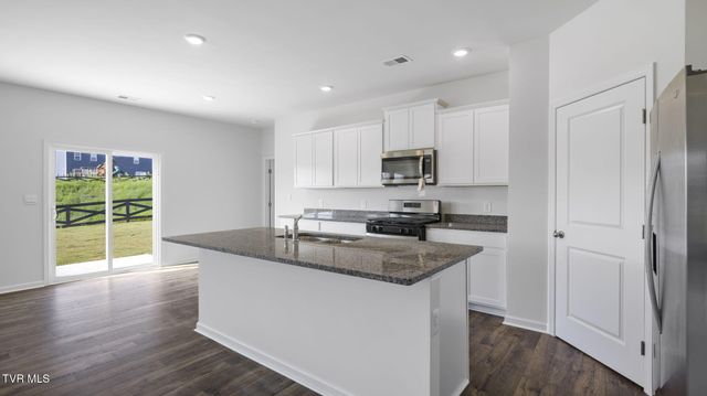 519 Fieldcrest Road, Blountville, TN 37617