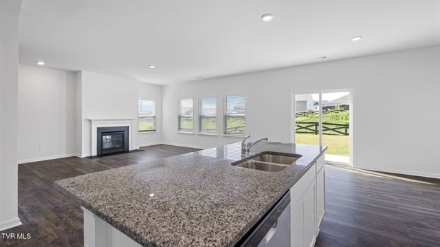 519 Fieldcrest Road, Blountville, TN 37617