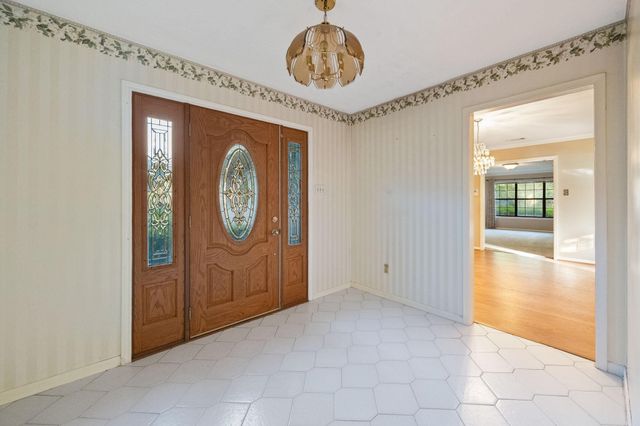 210 E Waring Street, Dayton, TX 77535