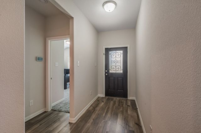 1805 Gold Mine Trail, Aubrey, TX 76227