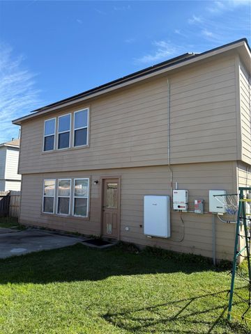 1330 Reedpoint Drive, Houston, TX 77090