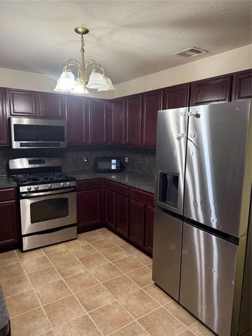 1330 Reedpoint Drive, Houston, TX 77090