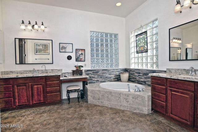 6298 W SARATOGA Way, Florence, AZ 85132