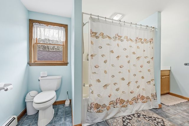 2 Short Lots Ln, Truro, MA 02666