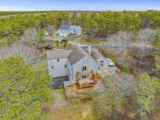 2 Short Lots Ln, Truro, MA 02666