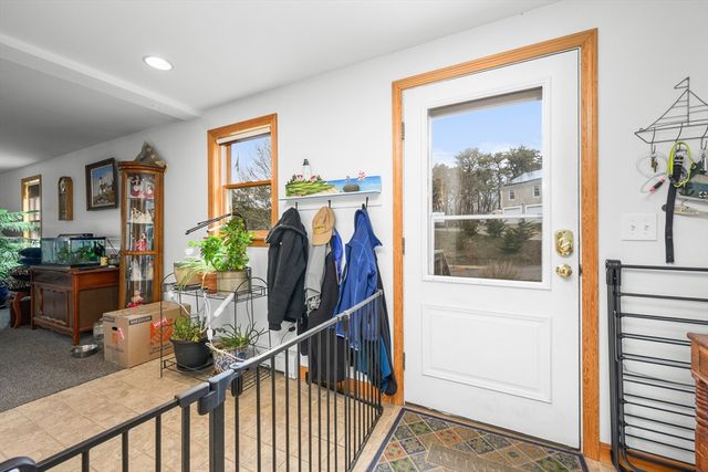 2 Short Lots Ln, Truro, MA 02666