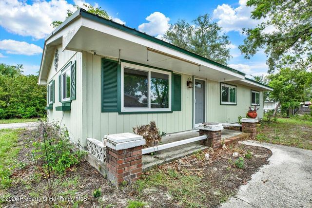 4463 Kirkland Avenue, Spring Hill, FL 34606