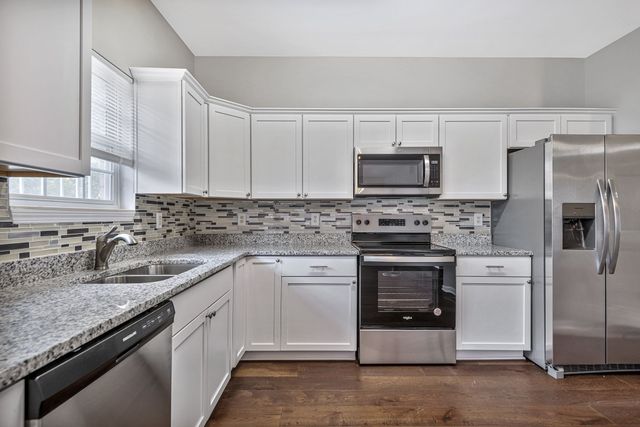 2124 Forge Ridge Cir, Nashville, TN 37217