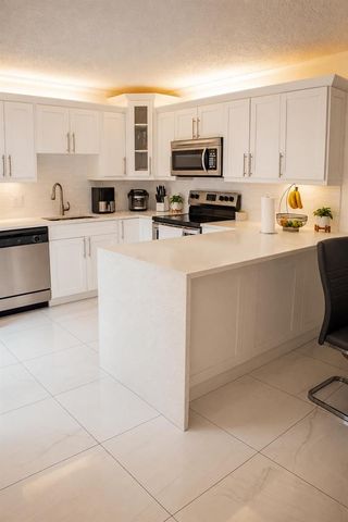 1700 EMBASSY Drive 408, West Palm Beach, FL 33401