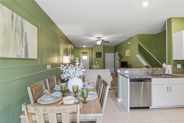 2549 SUNRAY VENUS WAY, Ruskin, FL 33570