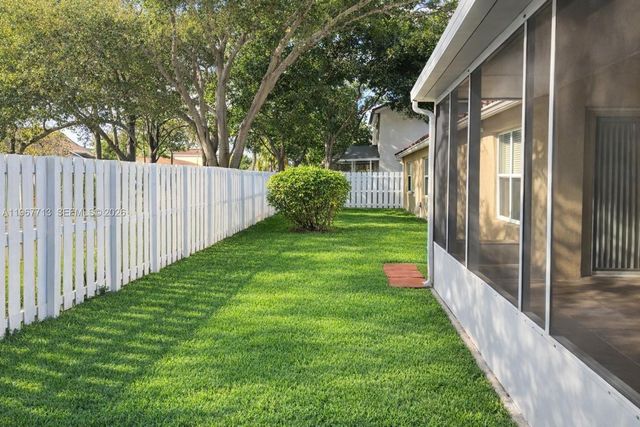 4400 NW 61st Pl, Coconut Creek, FL 33073