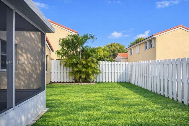 4400 NW 61st Pl, Coconut Creek, FL 33073