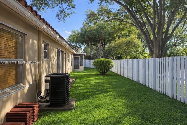 4400 NW 61st Pl, Coconut Creek, FL 33073