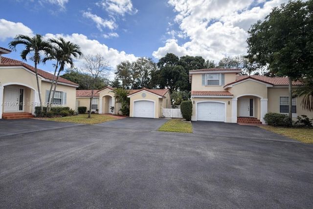 4400 NW 61st Pl, Coconut Creek, FL 33073