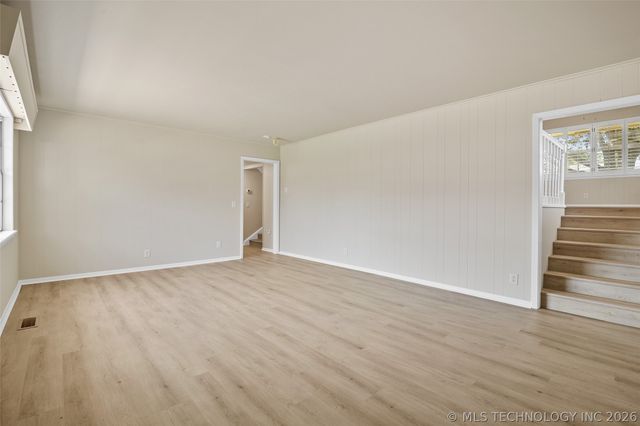 6119 S Hudson Place, Tulsa, OK 74136