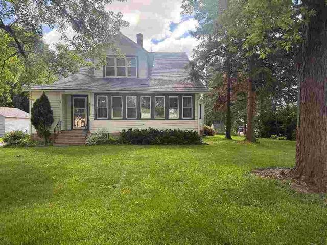 330 Zion STREET, Hartland, WI 53029