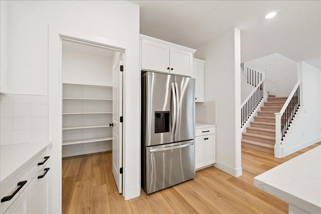 280 Vectra Ct, Roseville, CA 95747