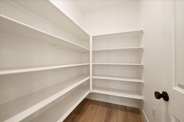 280 Vectra Ct, Roseville, CA 95747