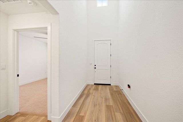 280 Vectra Ct, Roseville, CA 95747