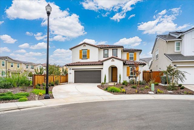 280 Vectra Ct, Roseville, CA 95747