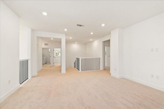 280 Vectra Ct, Roseville, CA 95747