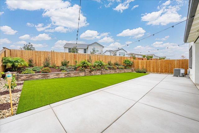 280 Vectra Ct, Roseville, CA 95747