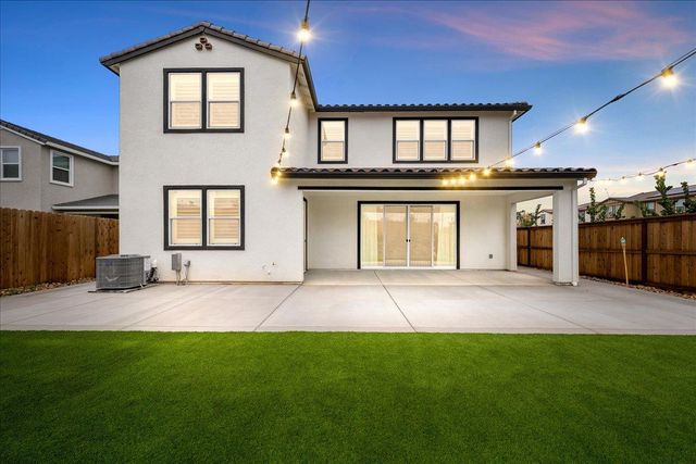 280 Vectra Ct, Roseville, CA 95747