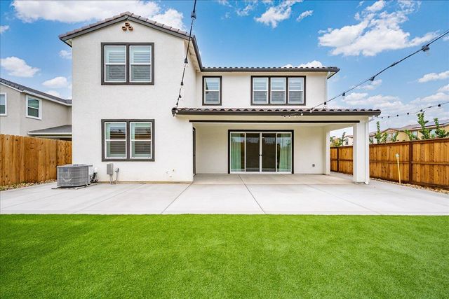 280 Vectra Ct, Roseville, CA 95747