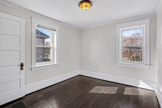 947 Bellevue Place, Kalamazoo City, MI 49007