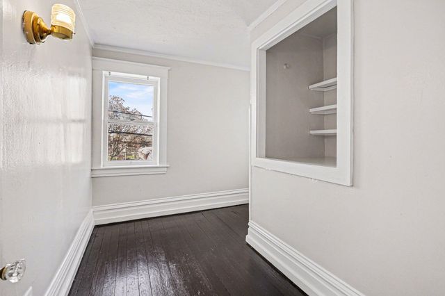 947 Bellevue Place, Kalamazoo City, MI 49007