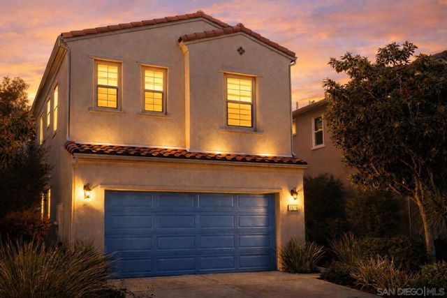 2076 Blue Oak Lane, Vista, CA 92084