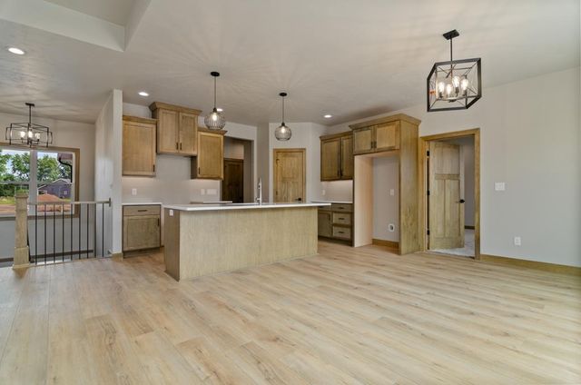 W1973 GRODE COURT, Kaukauna, WI 54130