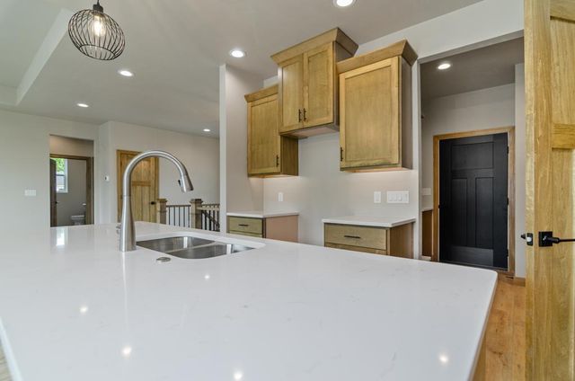 W1973 GRODE COURT, Kaukauna, WI 54130