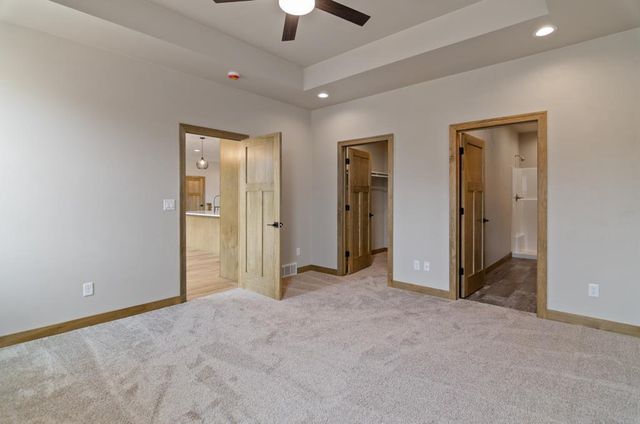 W1973 GRODE COURT, Kaukauna, WI 54130