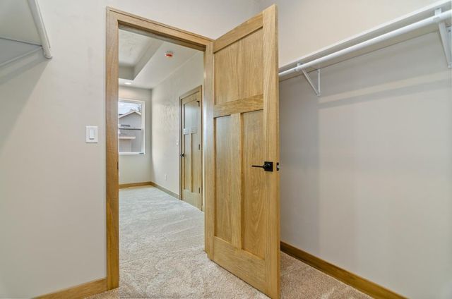 W1973 GRODE COURT, Kaukauna, WI 54130