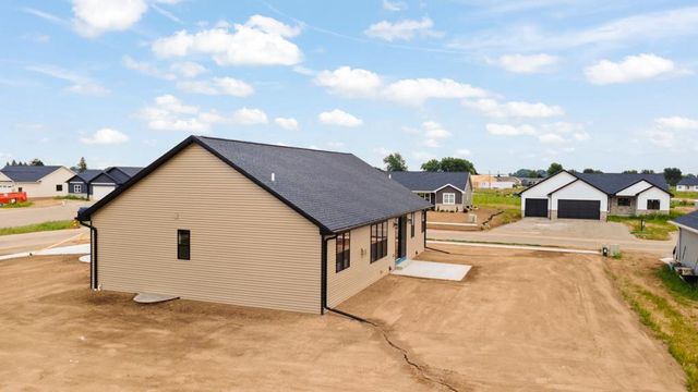 W1973 GRODE COURT, Kaukauna, WI 54130