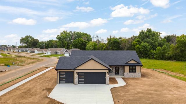 W1973 GRODE COURT, Kaukauna, WI 54130