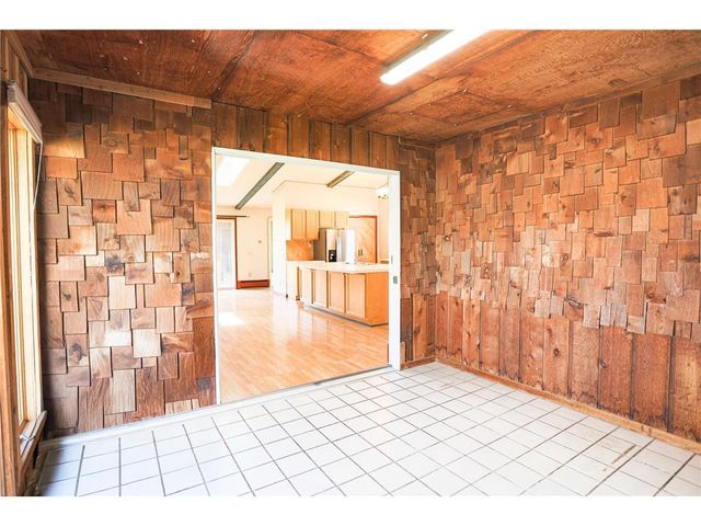 804 Valley View Drive, River Falls, WI 54022