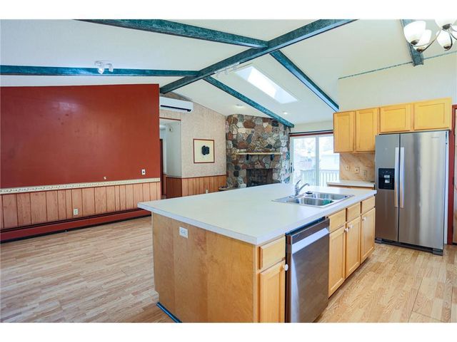 804 Valley View Drive, River Falls, WI 54022