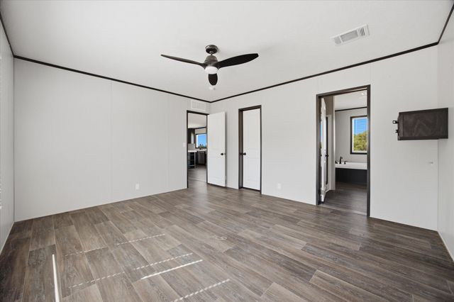 60 County Road 4731, Cumby, TX 75433