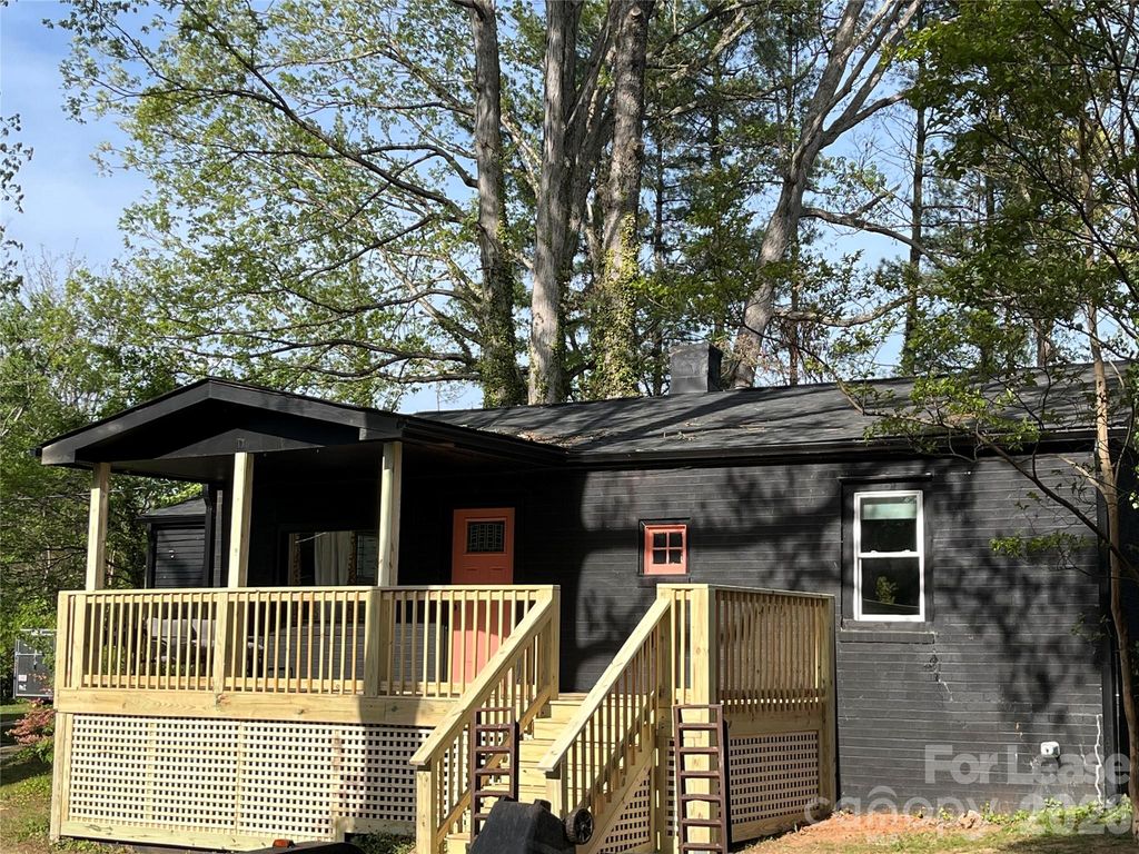 17 Springdale Avenue, Asheville, NC 28803