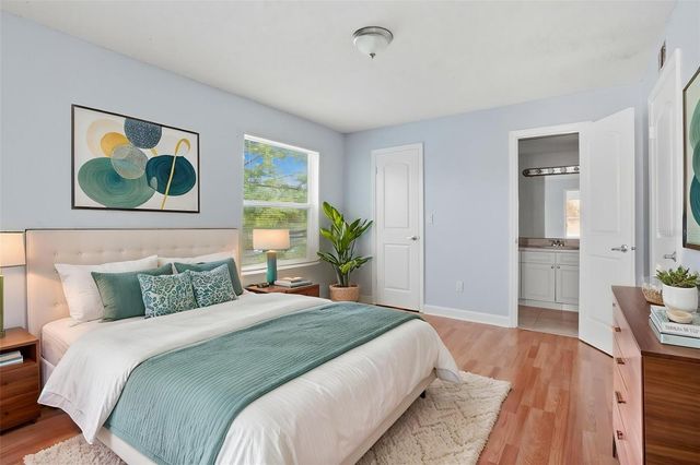 4524 COMMANDER DRIVE 1627, Orlando, FL 32822