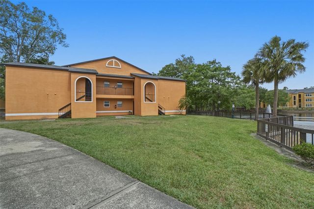 4524 COMMANDER DRIVE 1627, Orlando, FL 32822