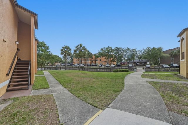 4524 COMMANDER DRIVE 1627, Orlando, FL 32822
