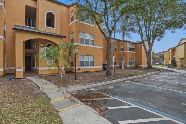 4524 COMMANDER DRIVE 1627, Orlando, FL 32822