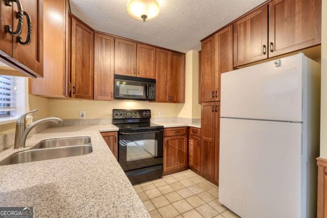 1160 Hidden Lake Road, Blairsville, GA 30512