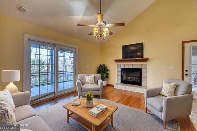 1160 Hidden Lake Road, Blairsville, GA 30512