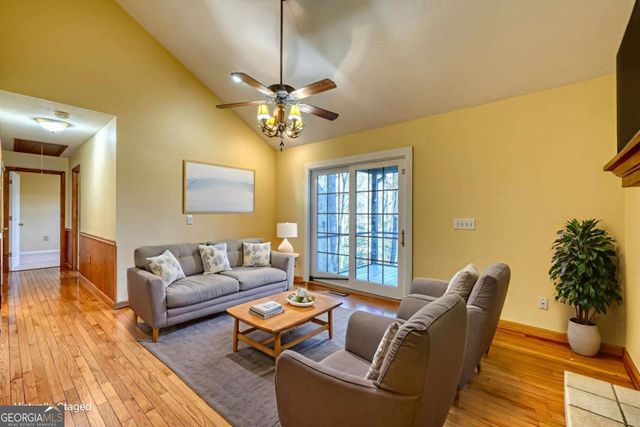 1160 Hidden Lake Road, Blairsville, GA 30512